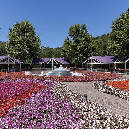 Unique Garden Hotel ไมริโปรัง ภายนอก รูปภาพ